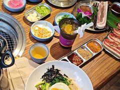 -明洞阿姨·韩式酱蟹烤肉·创意料理(三元桥店)