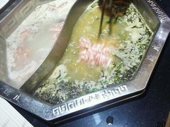 -重庆德庄火锅(体育中心店)