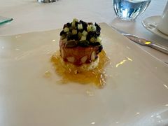 法式鹅肝酱酸樱桃和糖衣开心果-Jean Georges