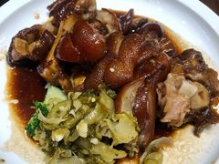 招牌酱卤糯猪手拼四点金-潮巷·老潮汕美食集市(欢乐港湾店)