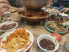 -超越炭火牛蛙火锅鸡(河东店)