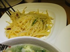 农家土豆丝-吕氏疙瘩汤·海鲜新鲁菜(凯德mall新都心店)