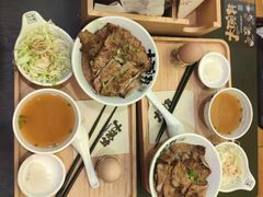 -熊吞·大碗丼烧肉饭(济宁万达广场店)