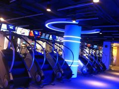 器械区-康斐斯健身