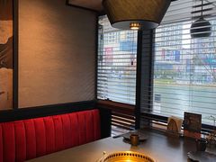 -铭牛烧肉·和牛海鲜自助(高新月牙湖店)