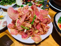 丽江紫洋芋-老滇山寨•云南特色菜•地方菜•民族风情歌舞表演(金碧店)