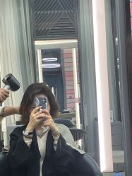 -AKOZO Beauty Salon