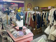 -甜镜物语 LOLITA·汉服·JK制服三坑生活馆(滨江道店)