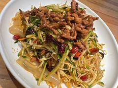 -王慧洁开口虾水饺·地道东北菜(银泰城店)