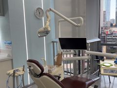-极光口腔·矫正种植修复(锦江店)