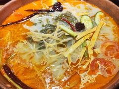 酸辣锅底-洱火云南酸菜牛肉火锅(石景山当代商城店)