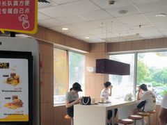 -麦当劳(花桥得来速店)
