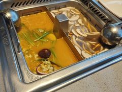 -海底捞火锅(公益西桥店)
