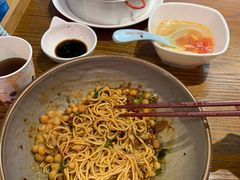 -哇蛙牛功夫面渝都料理(龙阳广场店)