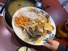 -菌之家·专业纯野生菌火锅·特色炒菌