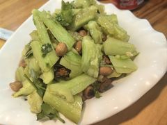 -亿牌牌东北烧烤(怀特店)