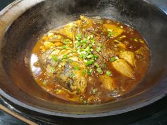 -鱼窝棚柴火铁锅炖(富山屯店)