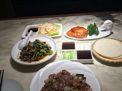 -梁家大院•农家菜(昆山会展中心店)