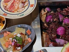 -张牌牌·东北烤肉小吃市集(金楠天街店)