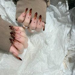 -MOE BEAUTY.皮肤管理中心