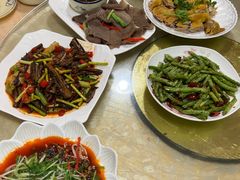 -洪霞餐馆