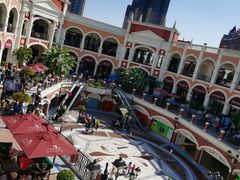 -佛罗伦萨小镇广佛名品奥特莱斯(疏港路店)