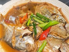 -鑫悦楼煎蟹·16年海鲜大排档