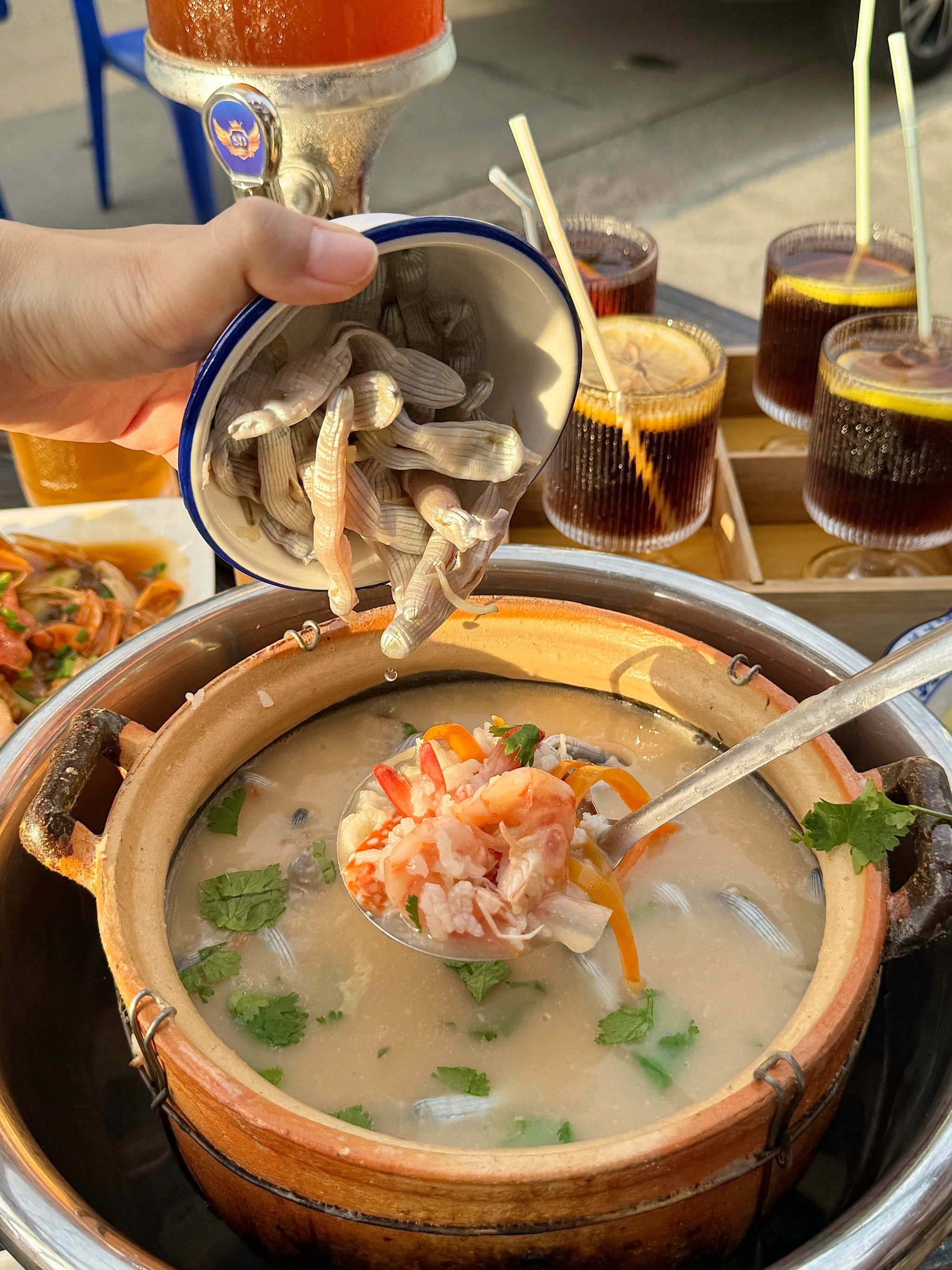 鲜掉眉毛的泥虫粥