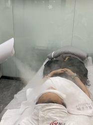 -苗方清颜专业祛痘·皮肤管理