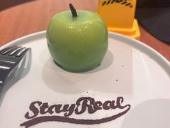 -StayReal Cafe(长宁来福士广场东八区店)