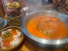 -野山舂·贵州现舂酸汤牛肉(鸿通城店)