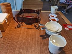 -肖四女乐山跷脚牛肉(世博源店)