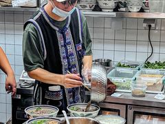 -云阿蛮云南生烫牛肉米线(奉贤路店)