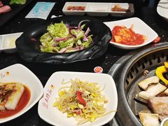 -木槿花韩式炭烤·熟成肉工坊(孙文东路店)
