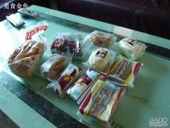 -Caidie Bakery采蝶轩(百越店)