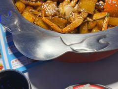 -徐记小怪兽肉蟹煲(中央大街店)