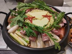 肥牛部队锅-博姆炸鸡精品餐厅(常发广场店)