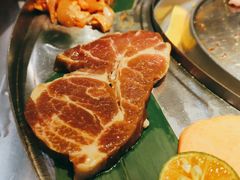 -哈哈碳都·牛肋条无限自助烤肉(台江万达店)