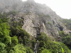 -龙水峡地缝景区
