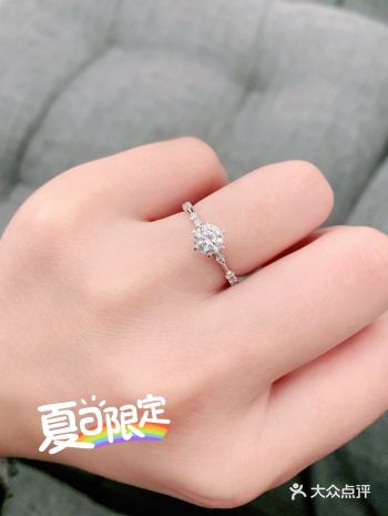 上手效果绝美！这布洛妮钻戒真的适合每个女生