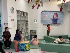 -龙格亲子游泳·水育早教运动中心(绿宝中心)
