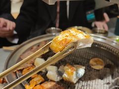 -围炉肉舍•炭烤活鳗•丹东海鲜烤肉(步行街店)