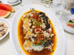 -巴陵全鱼席(湖南老字号汴河街店 )