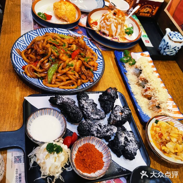 仙隐小鹿料理食堂(沙市人信汇店)乌辣辣地狱炸鸡图片