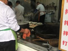 -甘记肥肠粉(马鞍北路店)