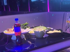-唯爱KTV聚会餐厅(仙林东城汇店)