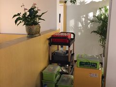 -邻家小馆(银都店)
