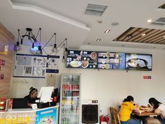 -海盗虾饭·剥好的小龙虾饭(SOHO尚都店)