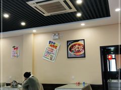 大堂-圣厨牛腩(青春岛社区玉寿苑店)