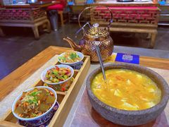 -船梆煮•蒸汽海鲜·炉火烤肉(五四广场店)